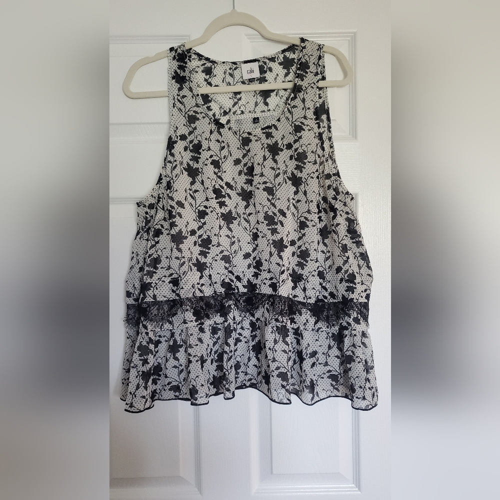Cabi New Everything Top #5907 Black & White M